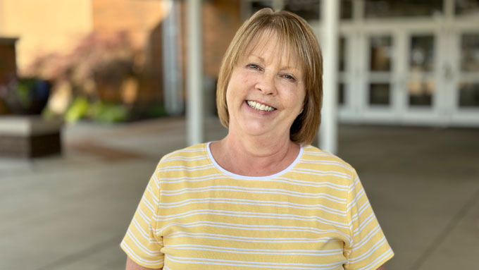 Beth Jones
Human Resources Specialist
812-518-1446


